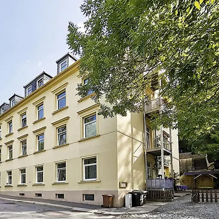 아파트 Der Braune Salon *